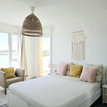 Lakeside Provence - Appartement Classe 4 Etoiles, Vue Sur Le Lac, Parking Sous-Sol, Double Clim Monteux Extérieur photo