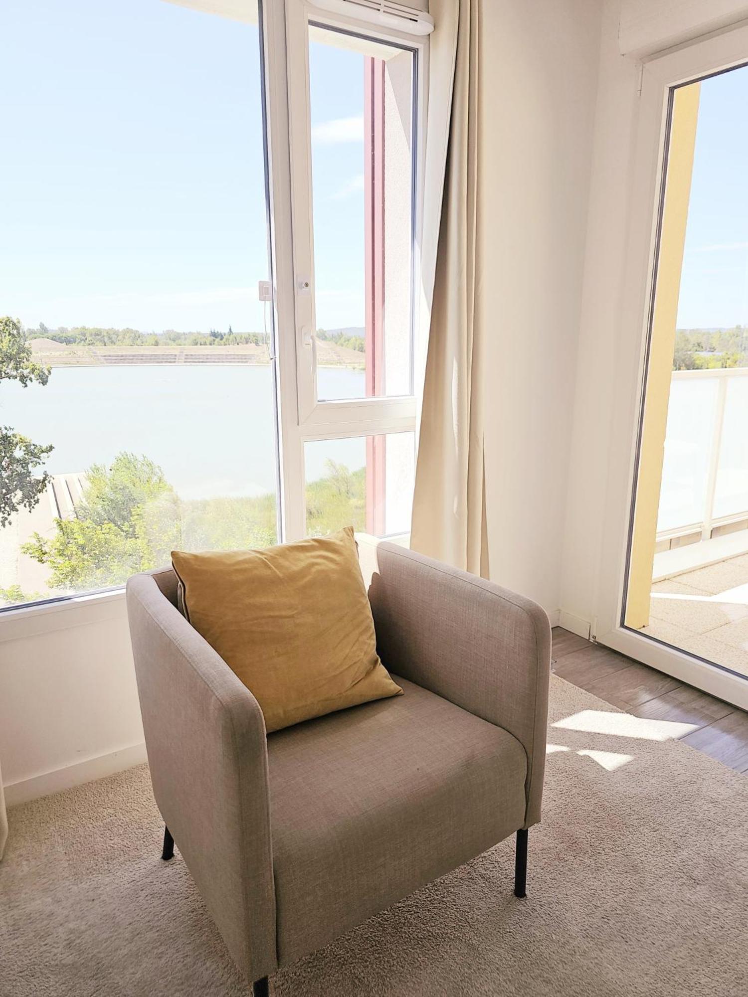 Lakeside Provence - Appartement Classe 4 Etoiles, Vue Sur Le Lac, Parking Sous-Sol, Double Clim Monteux Extérieur photo